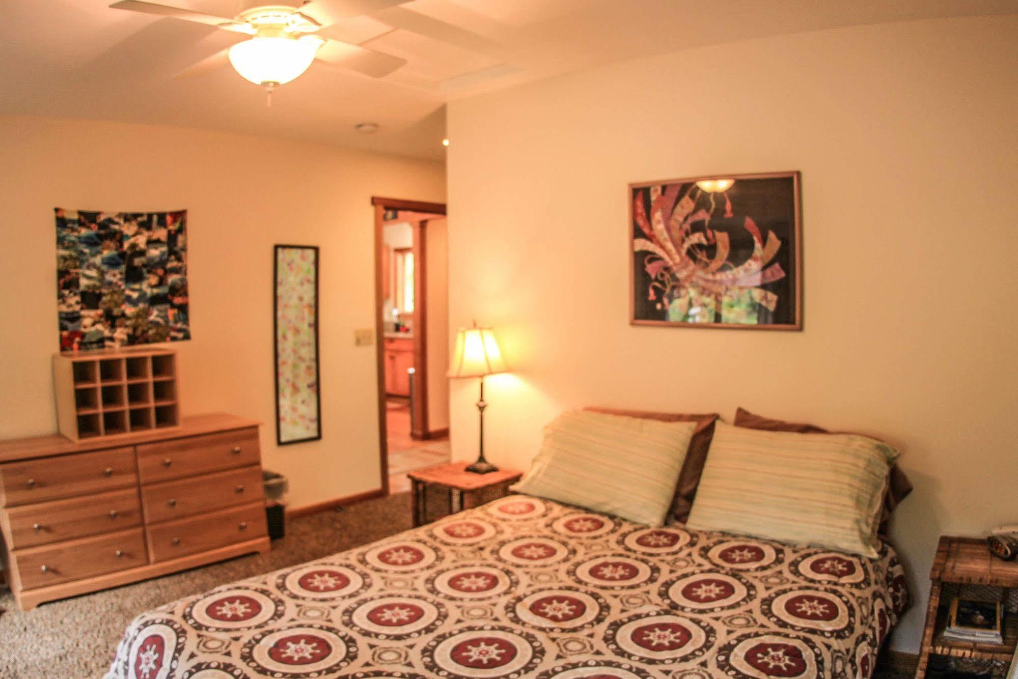 Aolani Hale by Hawaii Volcano Vacations Villa Exterior foto